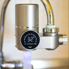 ACQUAPURE™ - Filtro Universale con Purificazione UV e Display Digitale